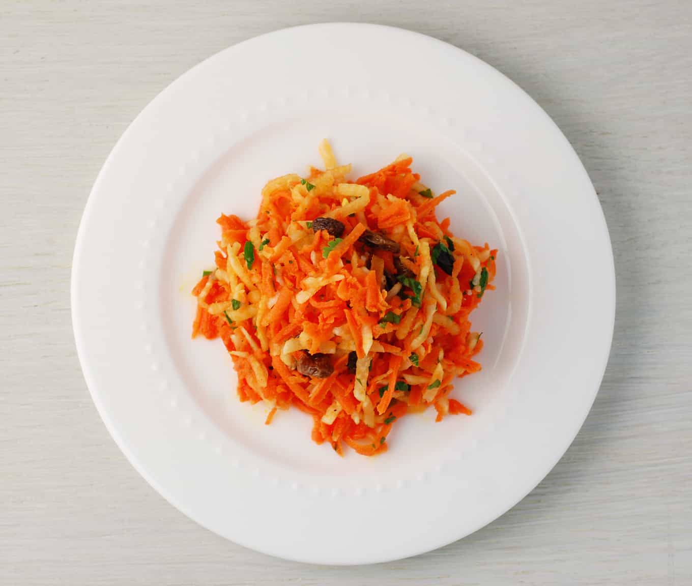 grated-daikon-carrot-salad-with-raisins-one-bite-vegan